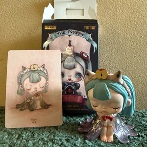 🌙✨ Pop Mart TinyTINY – The Prologue “Born” Vinyl Figure